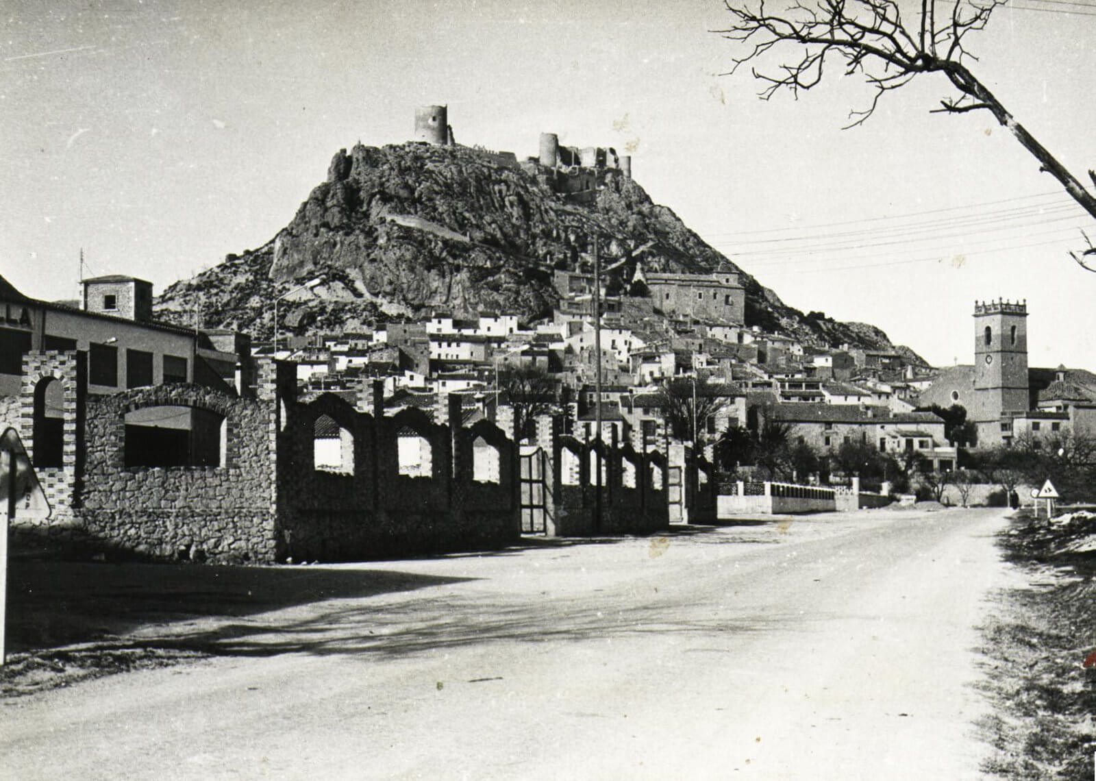 Avda d'Onil a l'altura de la coperativa Avda d'Onil a l'altura de la coperativa